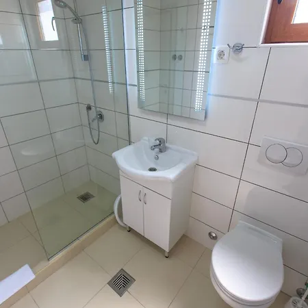 Apartments Matkovic Lux Сутоморе Экстерьер фото