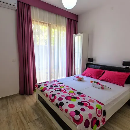 Apartments Matkovic Lux Сутоморе Экстерьер фото