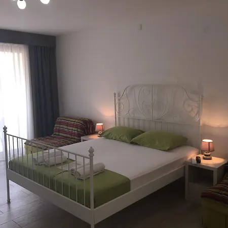 Apartments Matkovic Lux Сутоморе Экстерьер фото